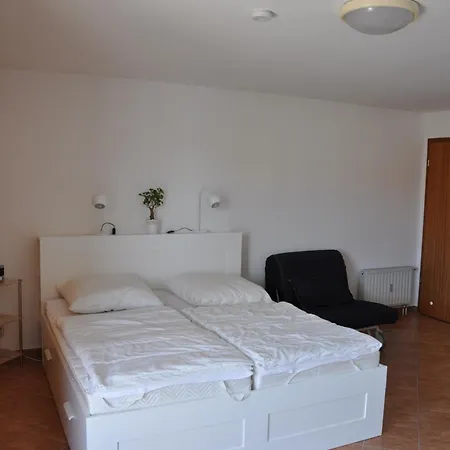 212 Lagunenstadt *
